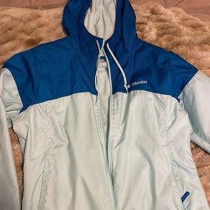 Women’s two toned Columbia jacket